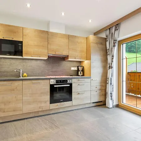 Spacious In Hinterglemm With Ski Boot Heaters *