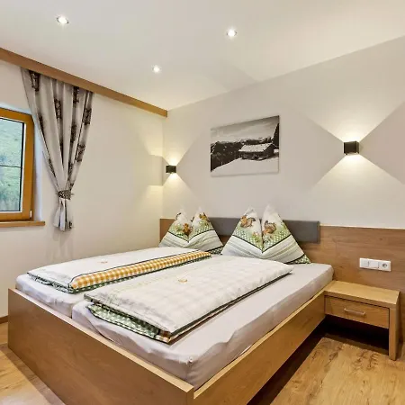 Spacious In Hinterglemm With Ski Boot Heaters