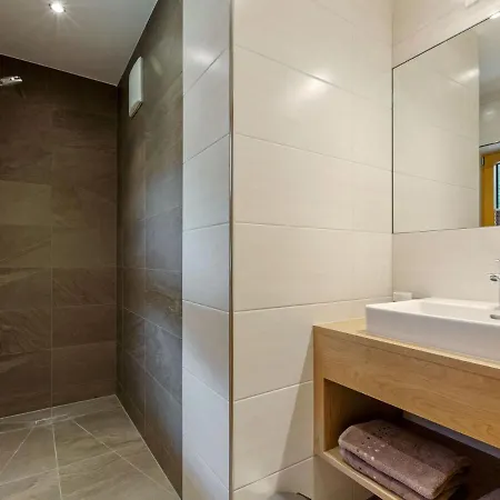 Διαμέρισμα Spacious In Hinterglemm With Ski Boot Heaters *