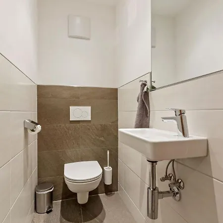 Διαμέρισμα Spacious In Hinterglemm With Ski Boot Heaters Σάαλμπαχ-Χίντεργκλεμ