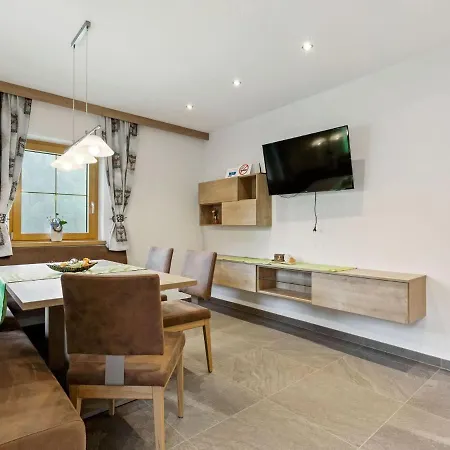 Διαμέρισμα Spacious In Hinterglemm With Ski Boot Heaters *